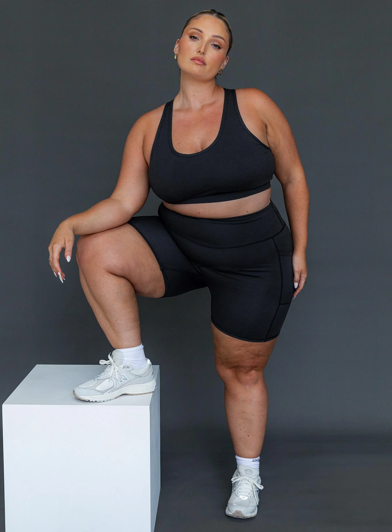 Shorts Black Curve