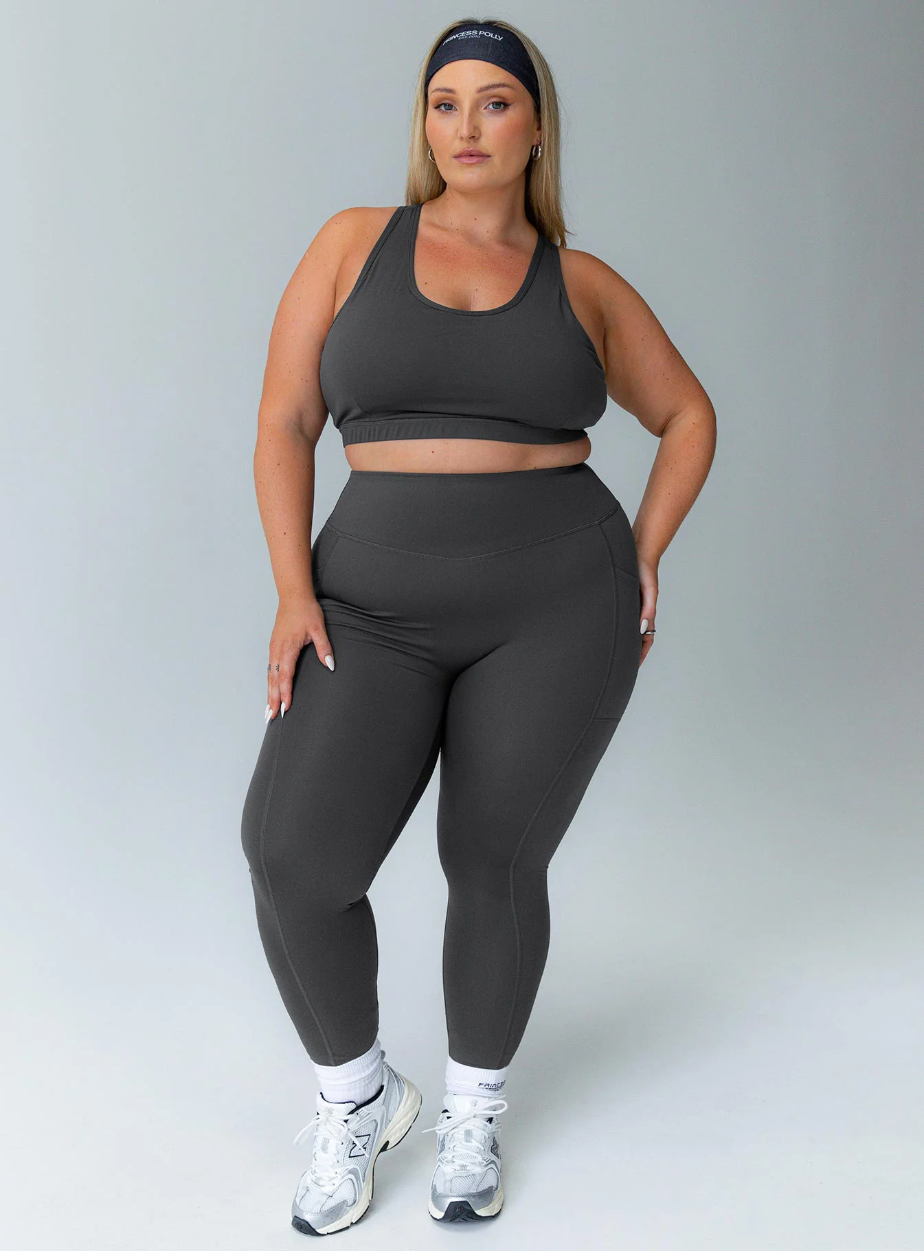 Grey Curve
